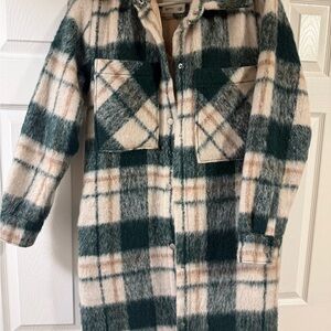 Abercrombie & Fitch Green and Cream Plaid Teddy Jacket